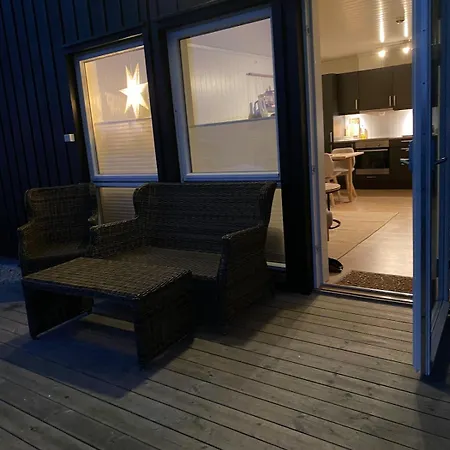 Apartment In-ski Out With Mountain View At